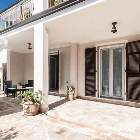 Oasi Di Pace Sarzana Villa Luni Exteriör bild